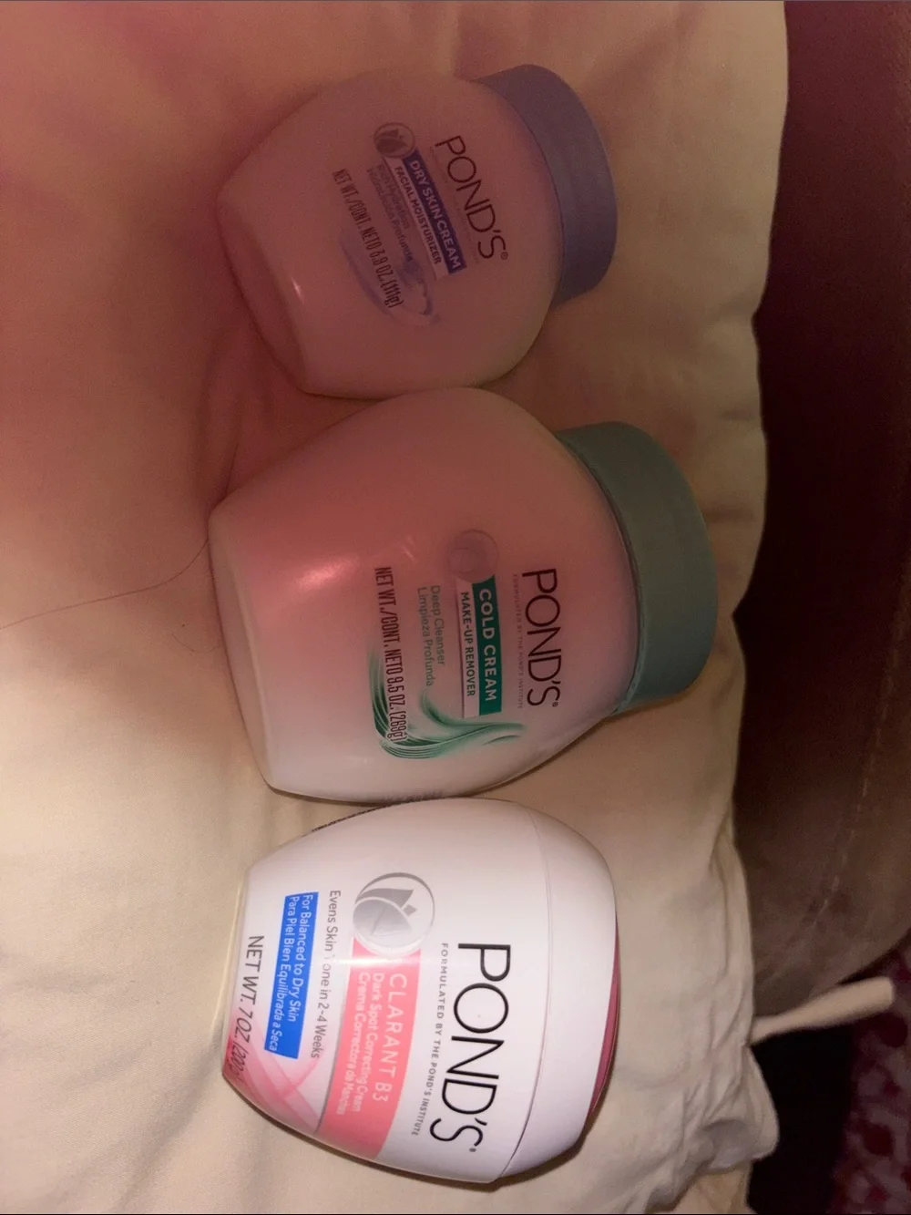 Pond's Cold Cream Moisturizer - White with Teal Lid